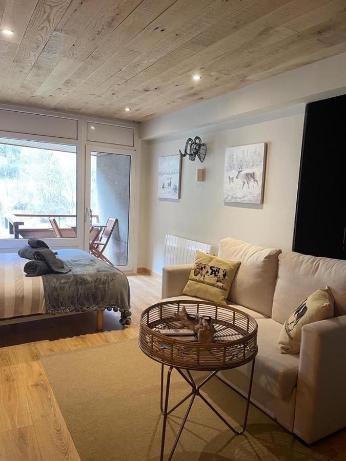 Apartaran 407 Con Terraza Betrén Екстериор снимка